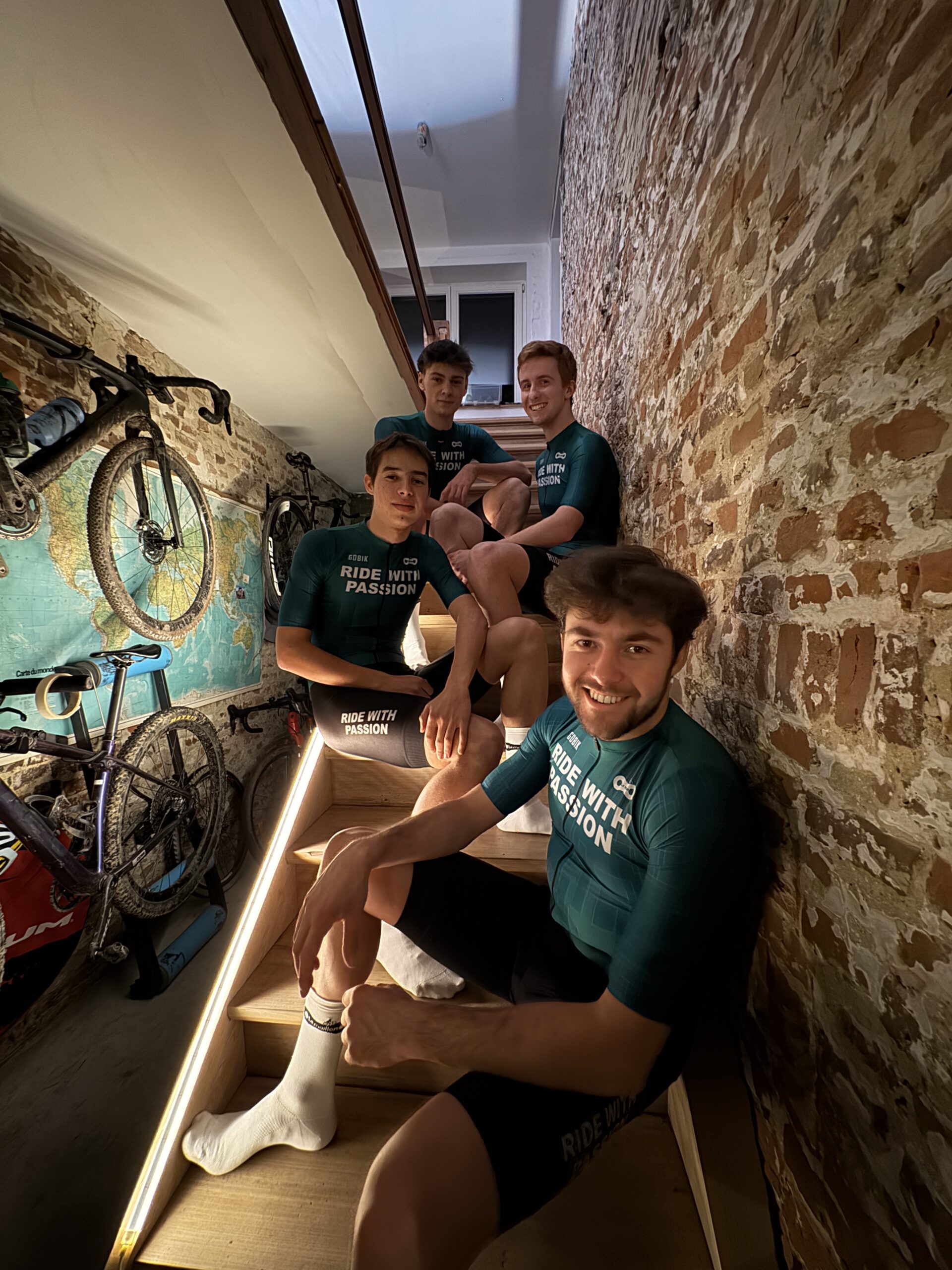Le Maillon gravel team Le Maillon gravel team